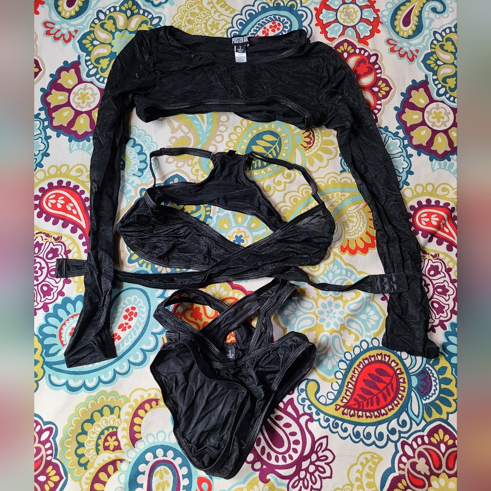 PosterGrl Pay the Price Lingerie 3 Piece Set Size Small